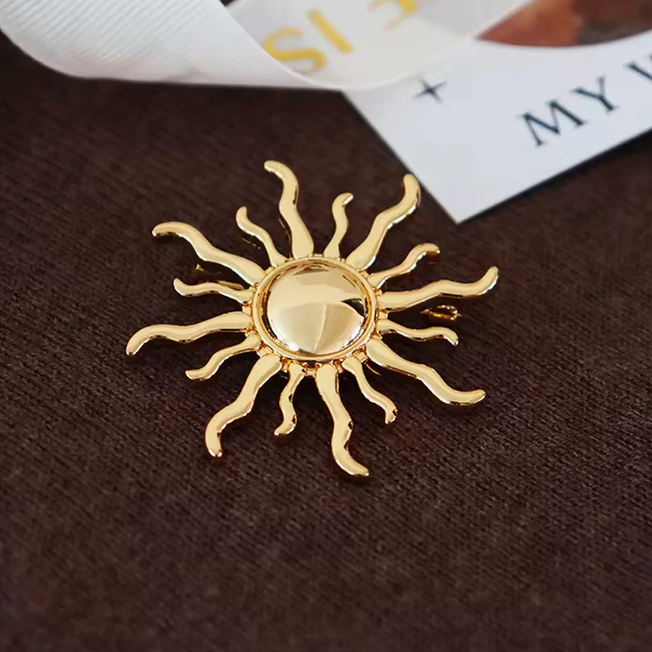 Hei&szlig; verkaufte Solar-Form-Edelstahl-Kleidungsbrosche, wasserdichte 18-Karat-Goldbrosche f&uuml;r Damenbek