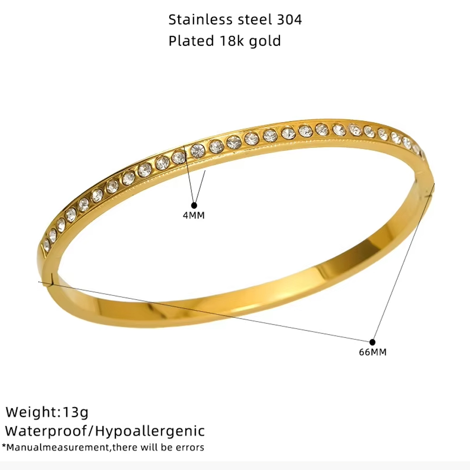 OEM Custom Jewelry vergoldeter Edelstahl-Herzform-funkelnder Zirkon-Modeschmuck-Armreif