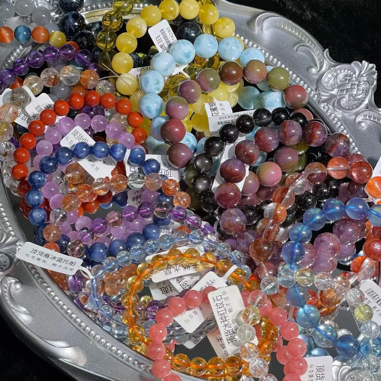Ma&szlig;geschneiderter Schmuck von Design Gro&szlig;handel mit nat&uuml;rlichen Lapislazuill-Perlenarmb&auml;ndern