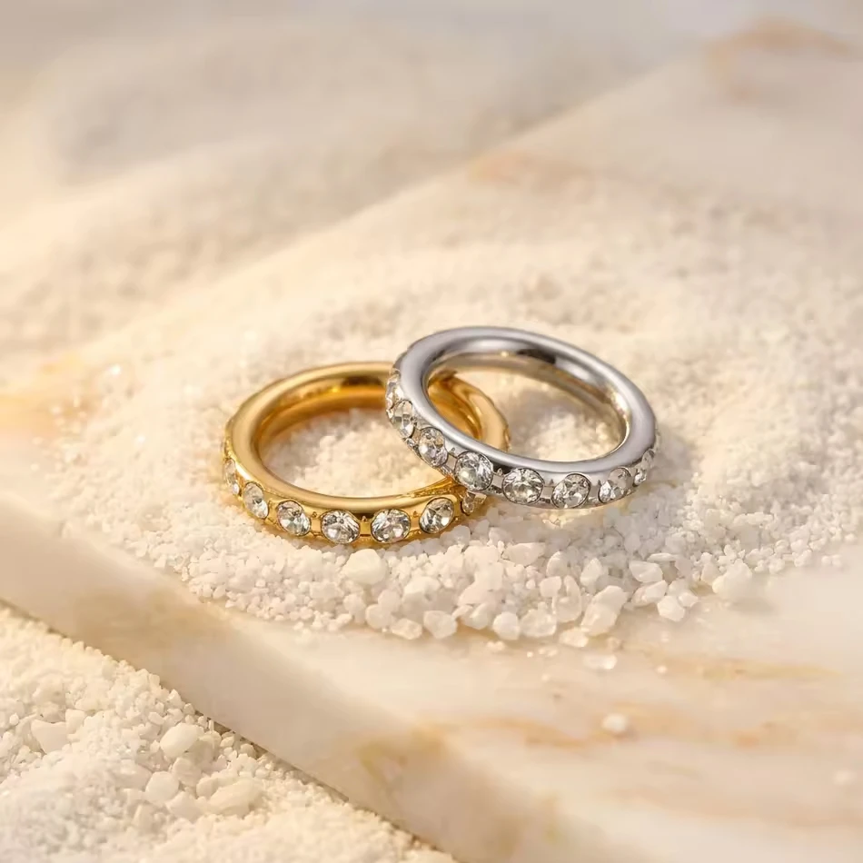 OEM Custom Jewelry, minimalistischer, zierlicher Edelstahl, mit 18 Karat vergoldeter Ring, wasserdic